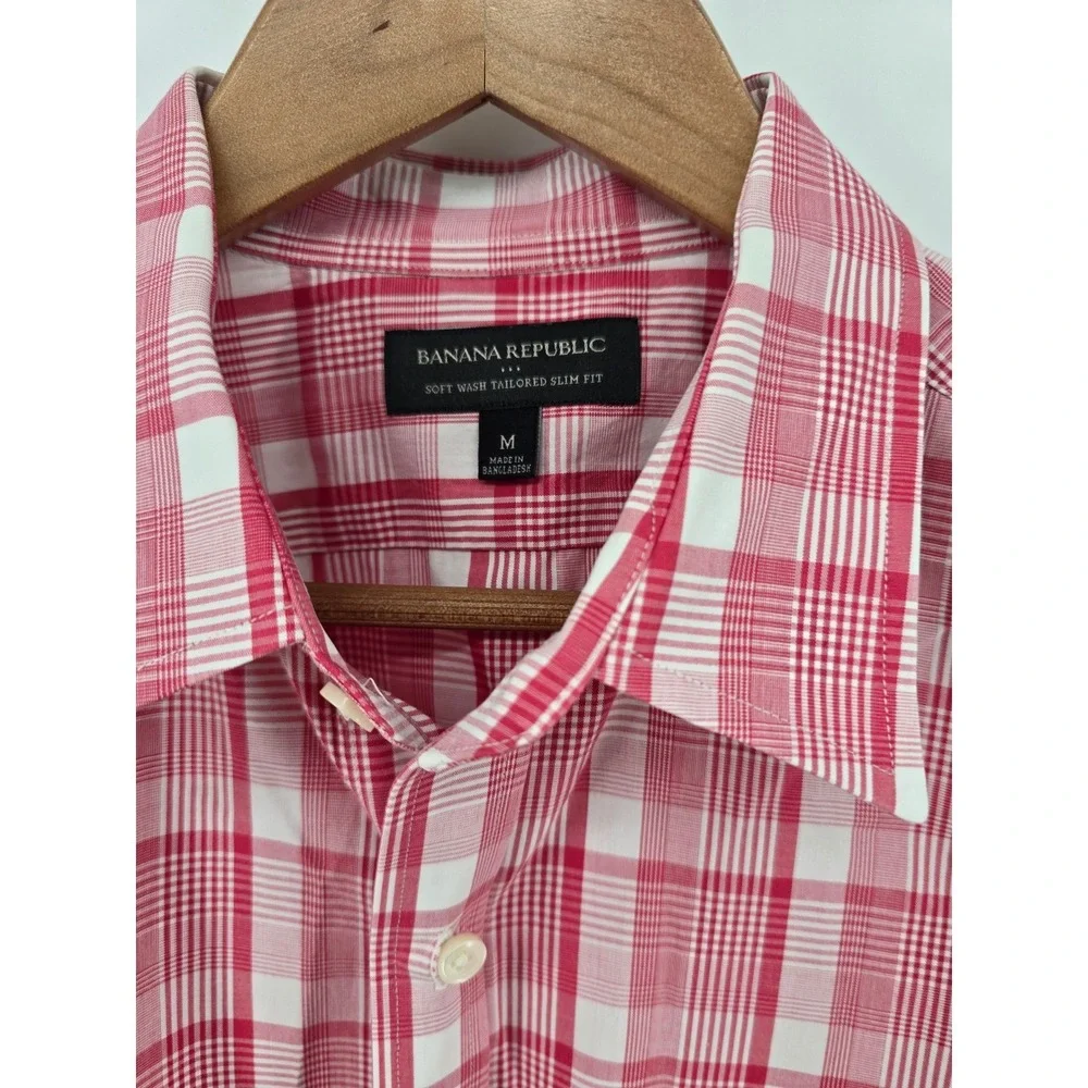 Banana Republic Button Down Mens M Red Durban Plaid Soft Wash Tailored‎ Slim Fit